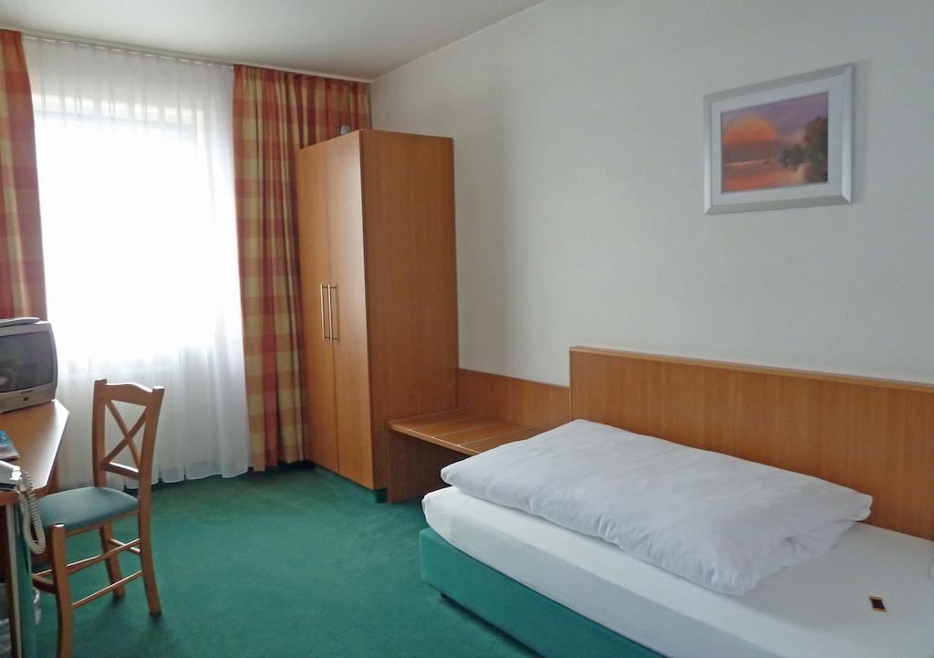 Landhotel Sulzbacher Hof Sulzbach  Pokoj fotografie